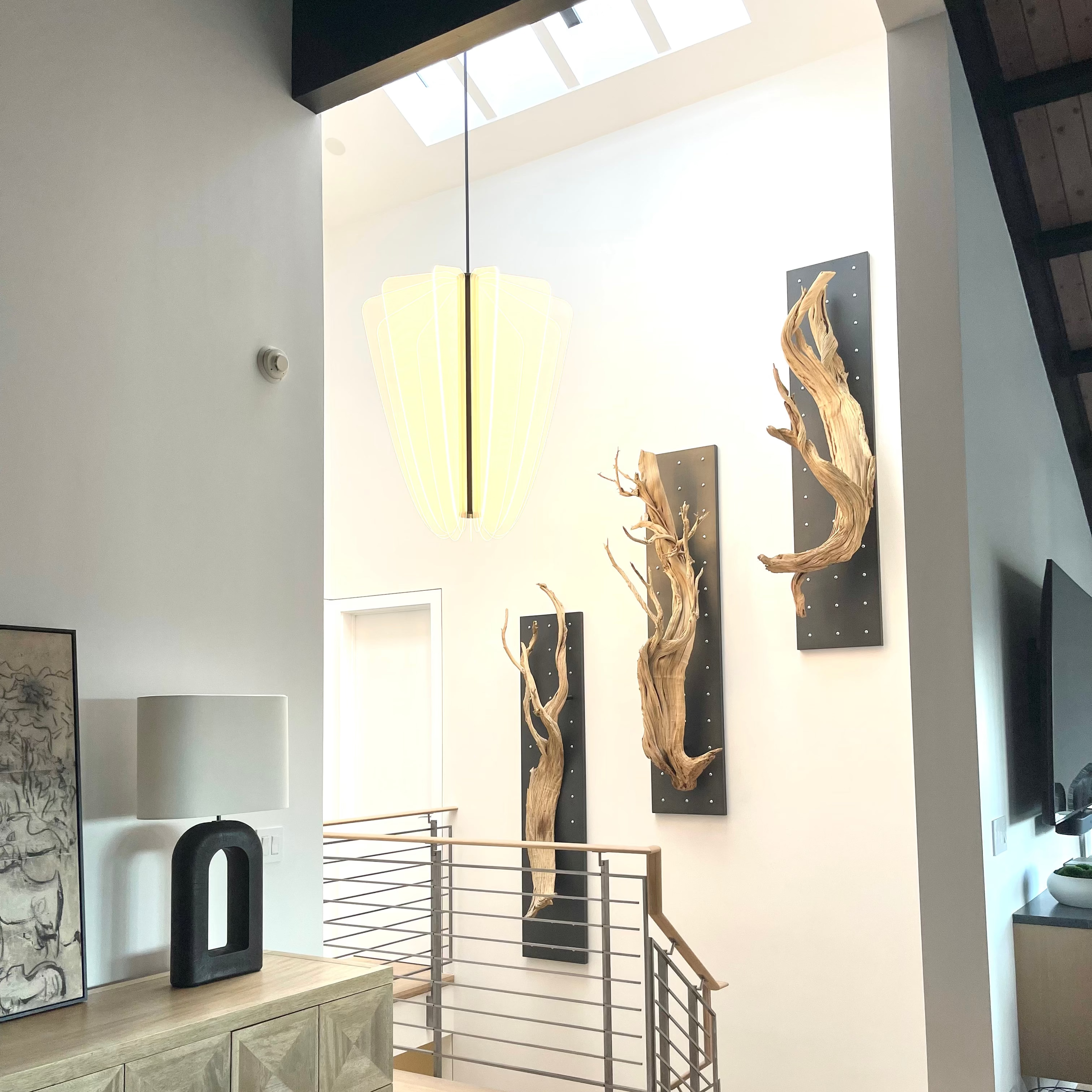 Curator Wall Panel 18" x 84"